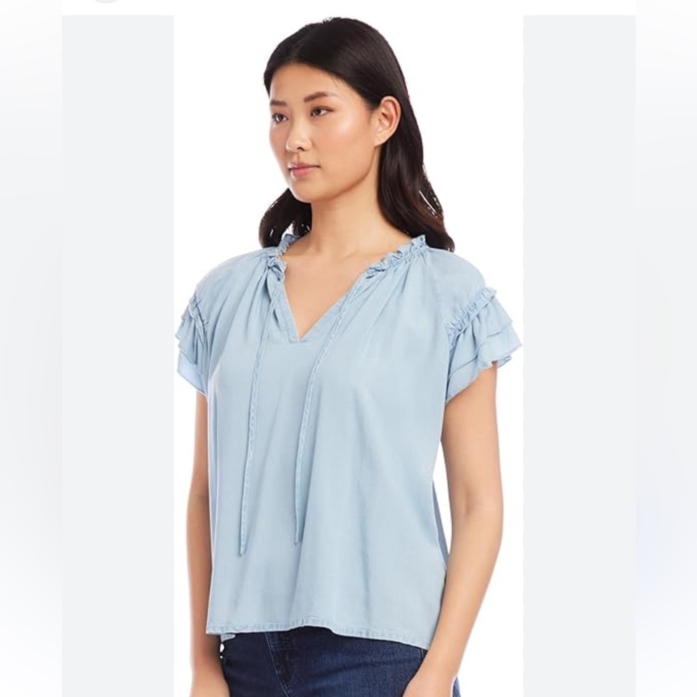 Women's Flutter Sleeve Ruffle Top NWOT